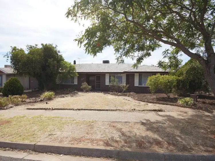 7 Hewish Crescent, Elizabeth Park SA 5113