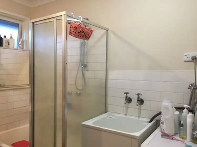 Fifth view of Homely block of units listing, 3/2 Burns Avenue, Clayton South VIC 3169