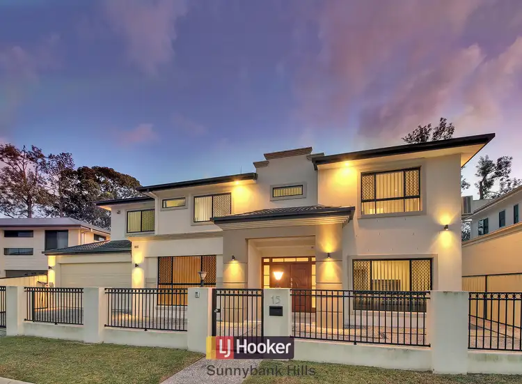15 Hoop Pine Place, Sunnybank Hills QLD 4109
