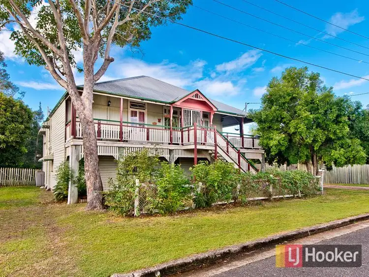 25 Wharf Street, Shorncliffe QLD 4017
