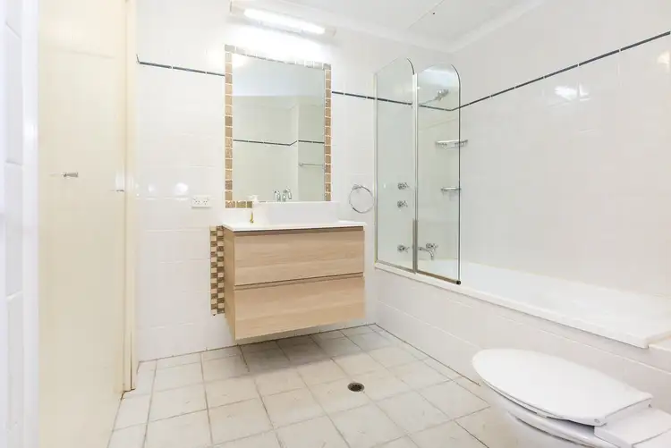 Sixth view of Homely apartment listing, 210/16 Moore Street, City ACT 2601