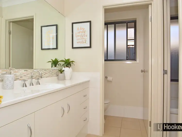 Fifth view of Homely house listing, 17 Mistfly Street, Chisholm NSW 2322