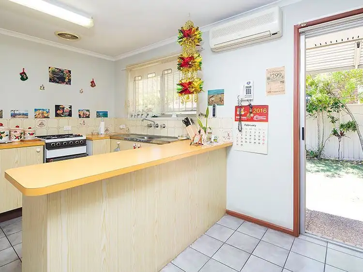 Third view of Homely house listing, 5 Madeira Court, Calamvale QLD 4116