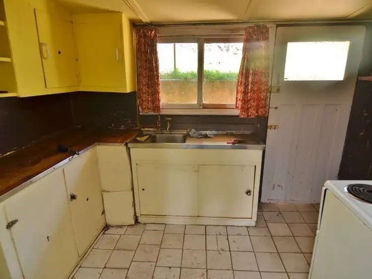 Sixth view of Homely house listing, 72 Macauley Street, Lithgow NSW 2790