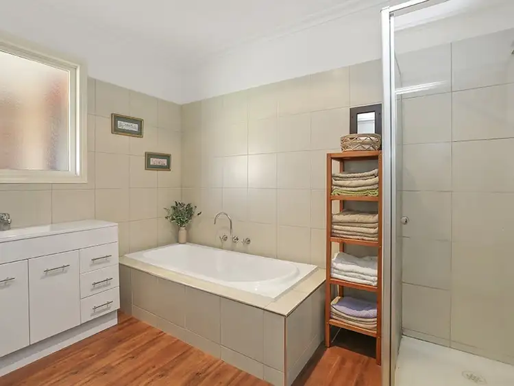 Seventh view of Homely house listing, 2 Allanvale Avenue, Leopold VIC 3224