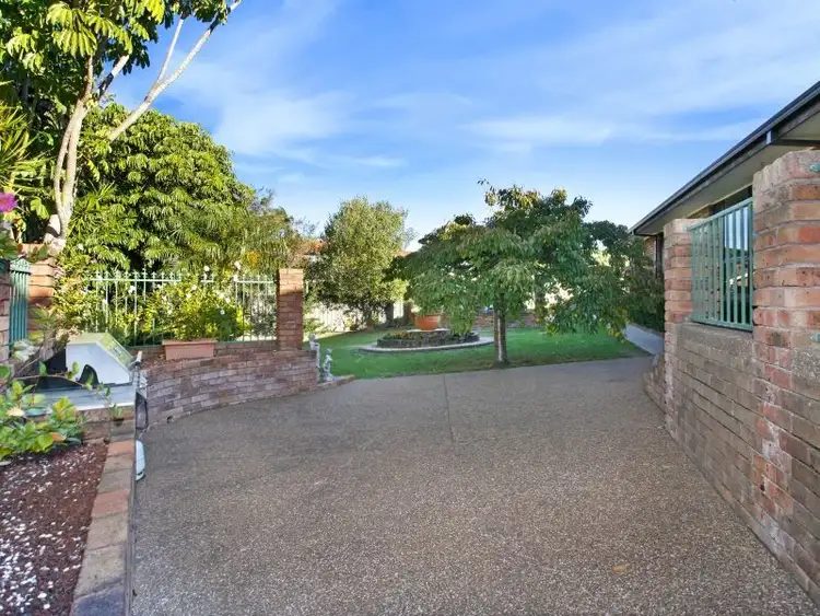 Fourth view of Homely house listing, 15 Woodman Place, Abbotsbury NSW 2176