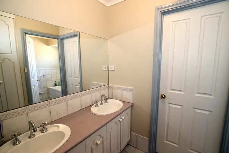 Sixth view of Homely house listing, 5 Ashford Court, Moana SA 5169