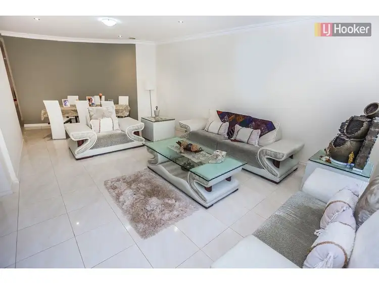 Fourth view of Homely house listing, 16 Garonne Circuit, Roxburgh Park VIC 3064