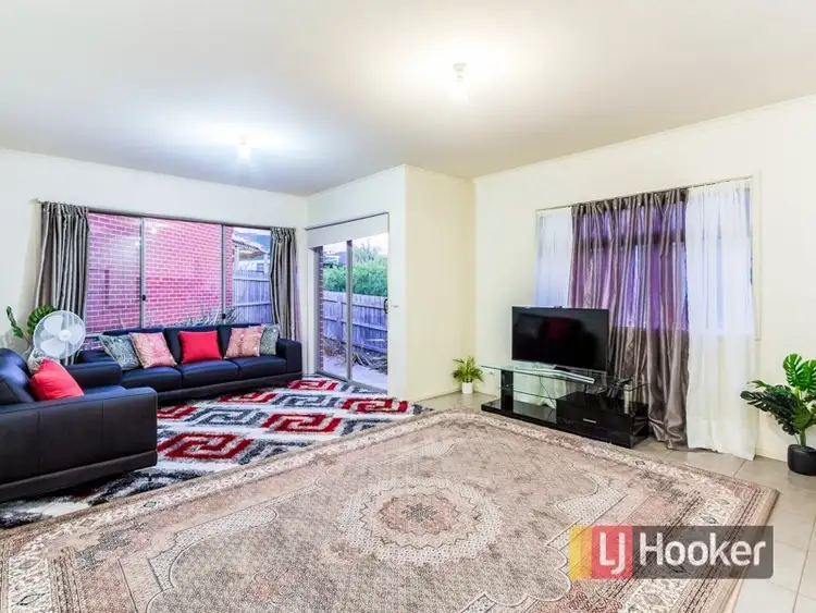 Second view of Homely unit listing, 2/11 Cherry Grove, Doveton VIC 3177