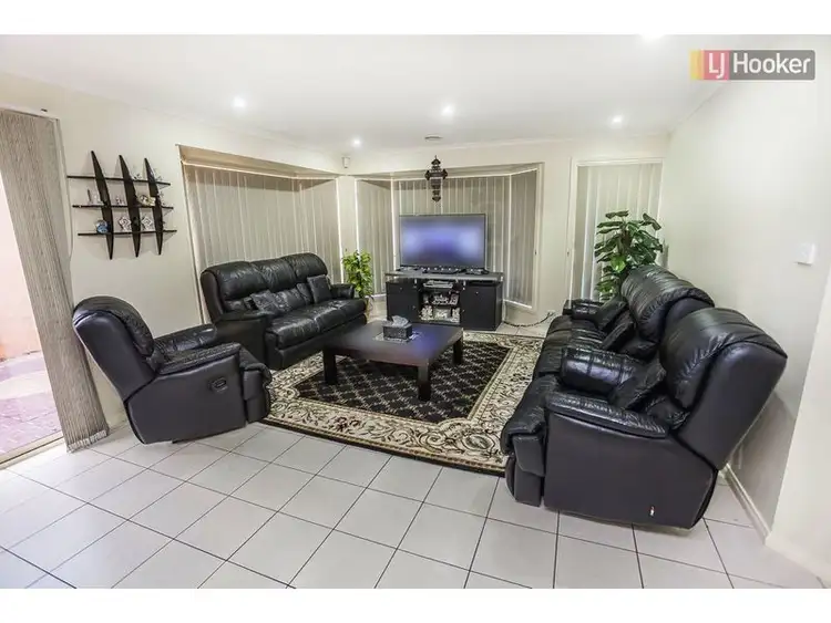 Fourth view of Homely house listing, 8 Havilland Drive, Roxburgh Park VIC 3064