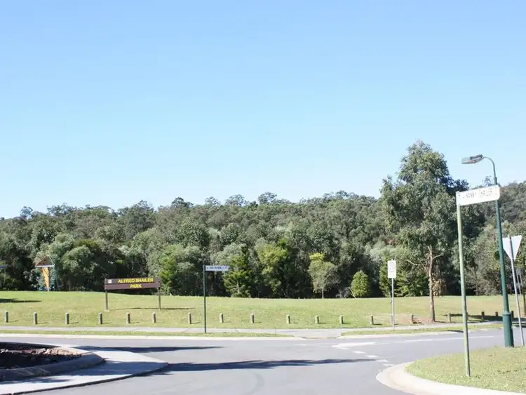 21 Lynette Way, Daisy Hill QLD 4127
