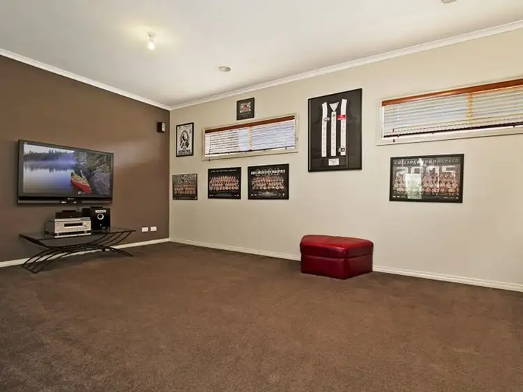 Fifth view of Homely house listing, 10 Golden Court, Wallan VIC 3756