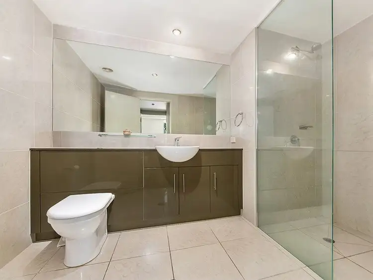 Fifth view of Homely unit listing, 2053/1 Ocean Street, Burleigh Heads QLD 4220