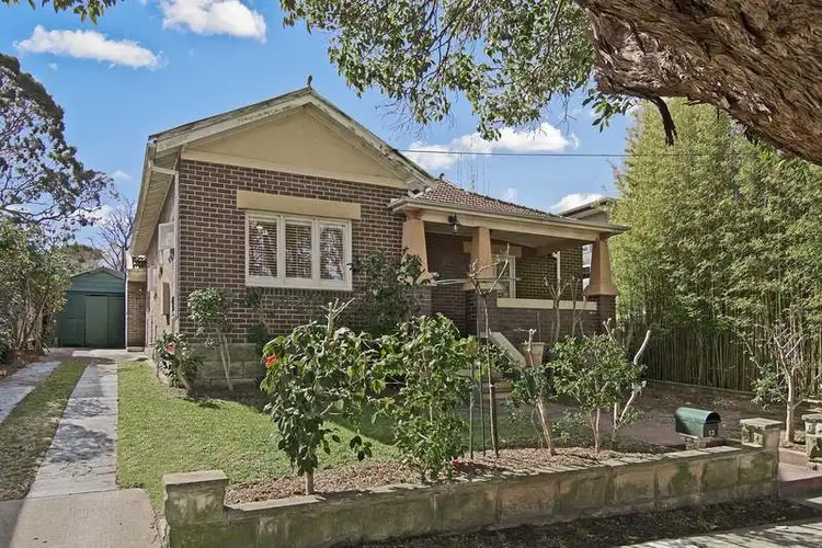 13 Baroona Road, Northbridge NSW 2063