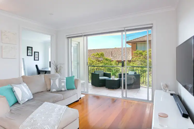 Main view of Homely unit listing, 7/8-12 Banksia Street, Dee Why NSW 2099