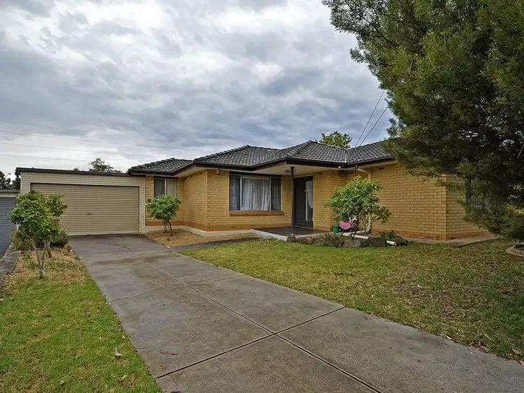 Second view of Homely house listing, 8 Avis Court, Valley View SA 5093