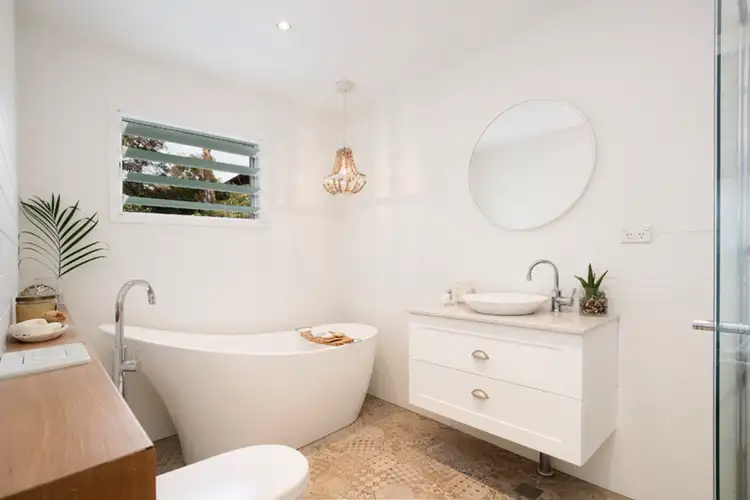 Fourth view of Homely house listing, 11a Ismona Avenue, Newport NSW 2106