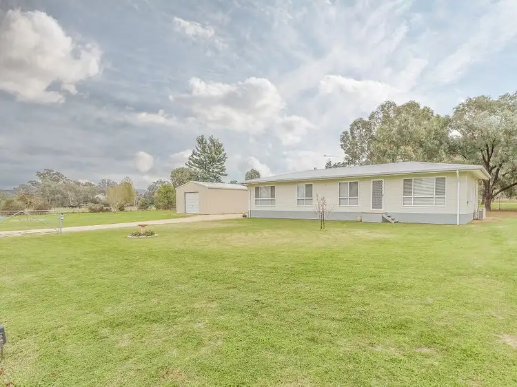 56-58 Waddell Street (Wattamondara), Cowra NSW 2794