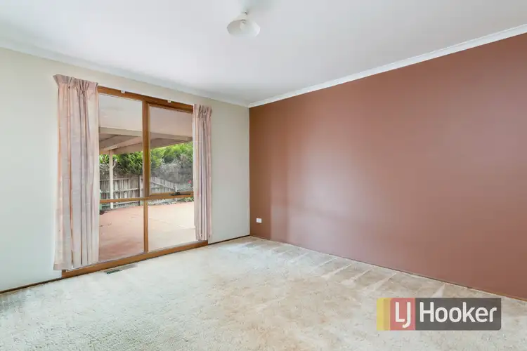 Fifth view of Homely house listing, 6 Damien Court, Pakenham VIC 3810