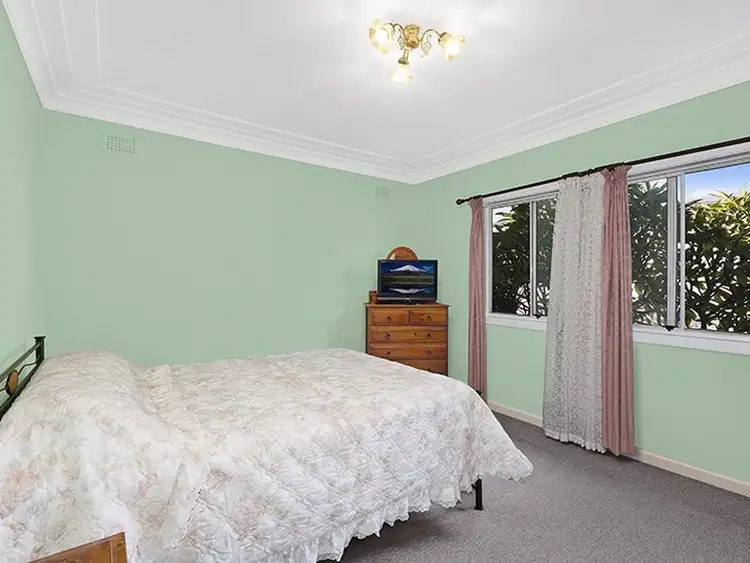 Seventh view of Homely house listing, 72 Lucinda Avenue, Killarney Vale NSW 2261