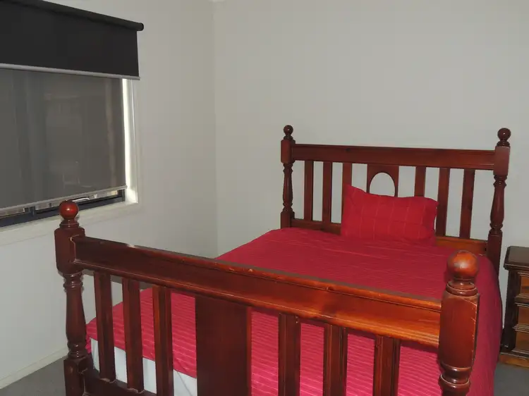 Fifth view of Homely house listing, 11 Dundas Lane, Swan Hill VIC 3585