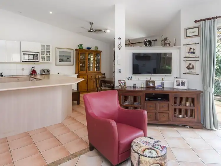 Seventh view of Homely house listing, 2/3 Ashlee Court, Coombabah QLD 4216