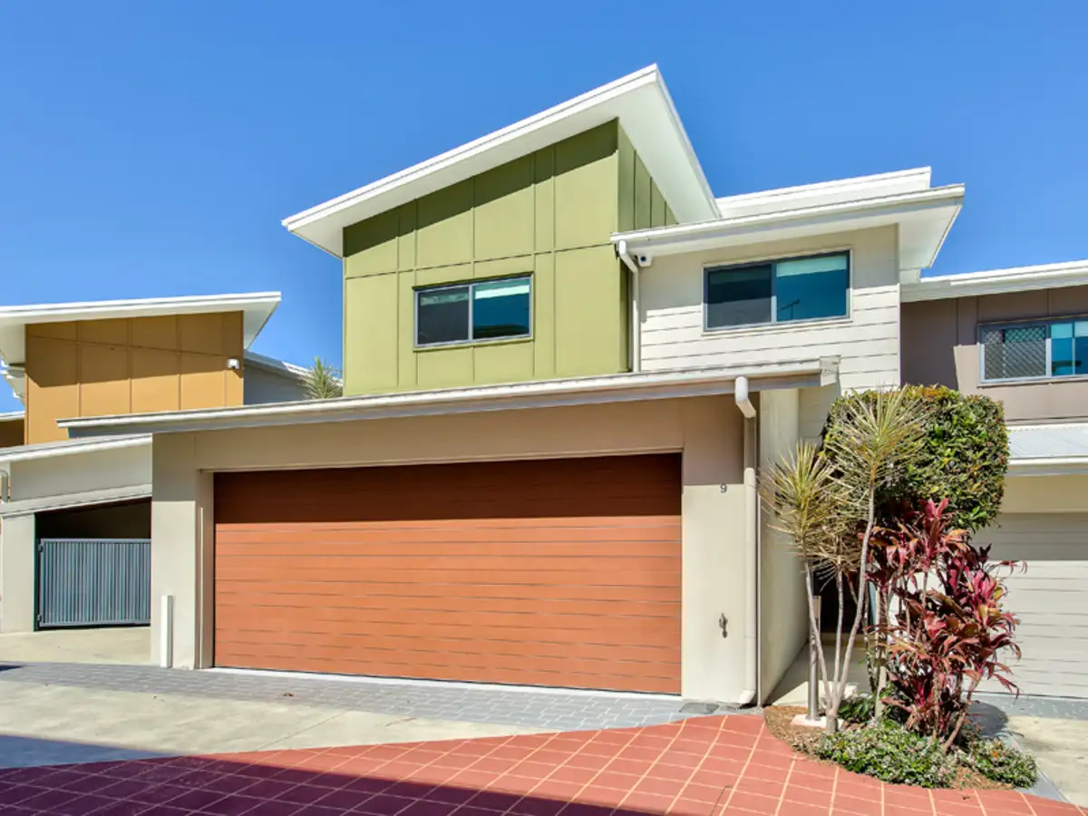 Main view of Homely townhouse listing, 9/265 Cavendish Road, Coorparoo QLD 4151