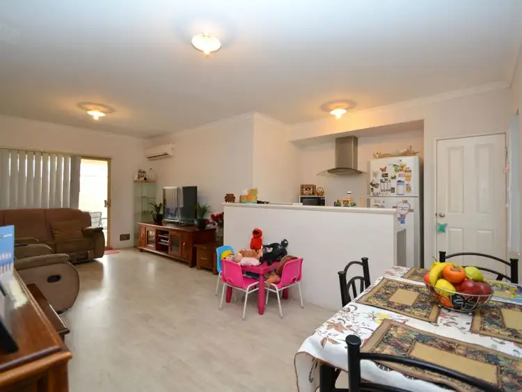 3/13 Devonshire Terrace, Armadale WA 6112