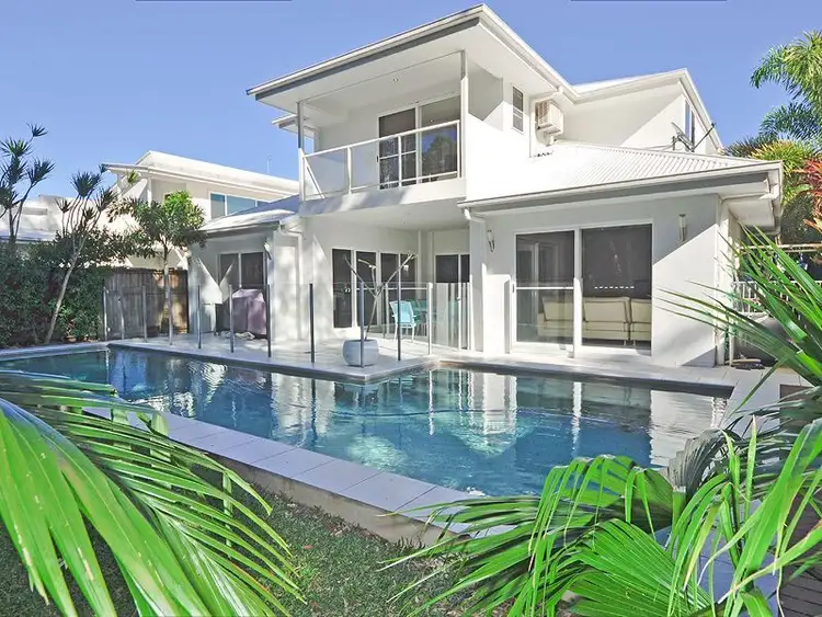 9 Sand Lane., Twin Waters QLD 4564