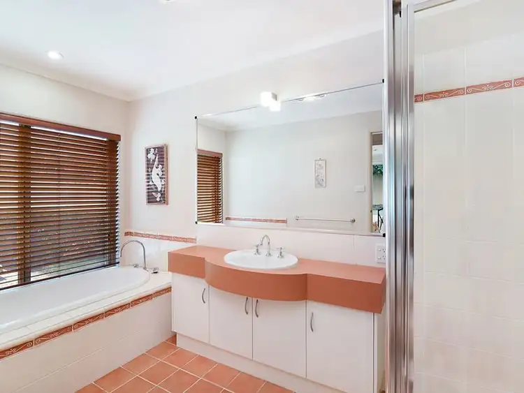 Seventh view of Homely house listing, 10 Spotted Gum Close, Hamlyn Terrace NSW 2259