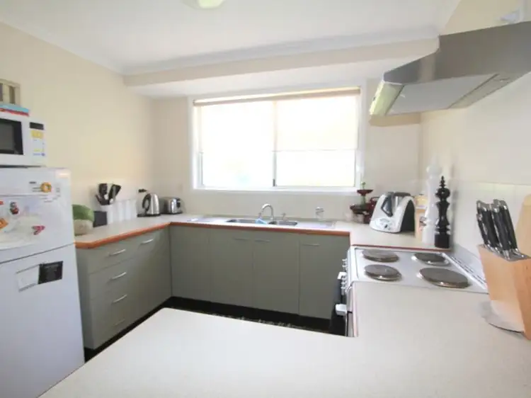 Second view of Homely house listing, 45 Park Avenue, Emerald QLD 4720