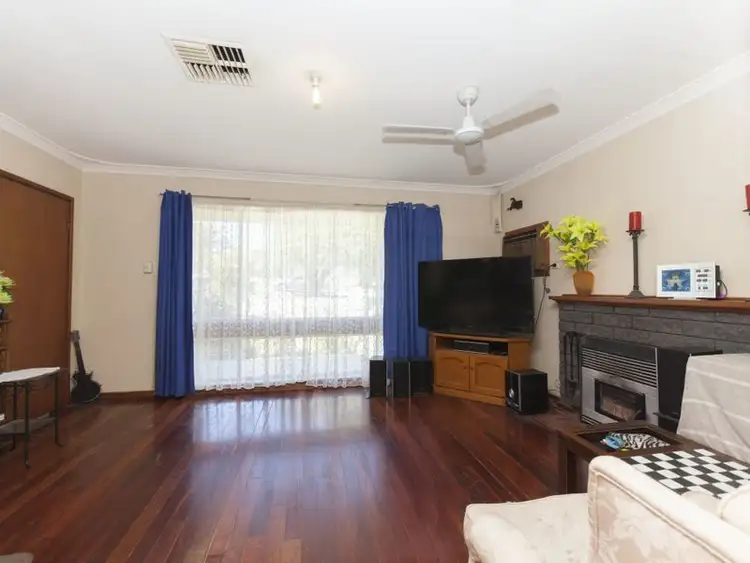 Sixth view of Homely house listing, 9 Dargin Place, Orelia WA 6167