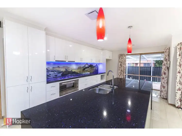 Sixth view of Homely house listing, 4 Bradworth Street, Craigieburn VIC 3064