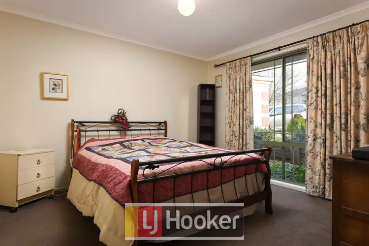 Sixth view of Homely house listing, 8 Filmer Crescent, Narre Warren South VIC 3805
