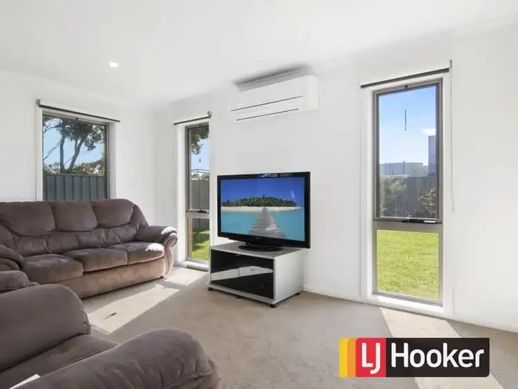 Sixth view of Homely house listing, 37 Silvereye Circuit, Wonthaggi VIC 3995