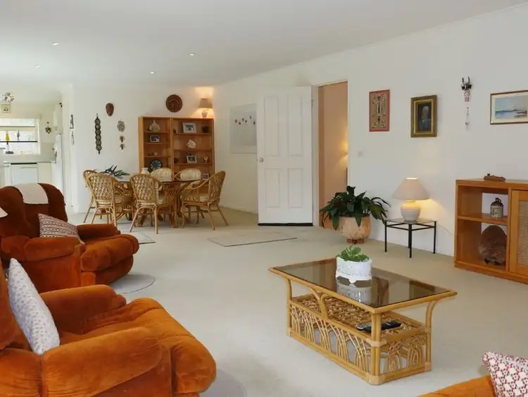 Third view of Homely house listing, 5 Silverdell Place, Surf Beach NSW 2536