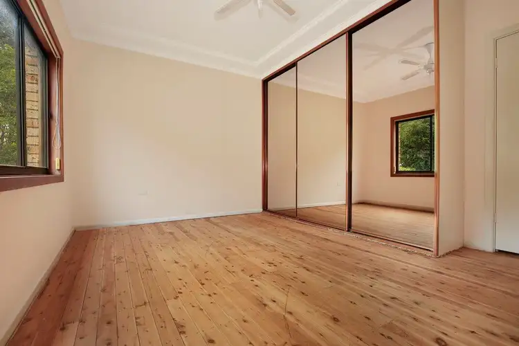 Sixth view of Homely house listing, 22 Toorak Avenue, Mangerton NSW 2500