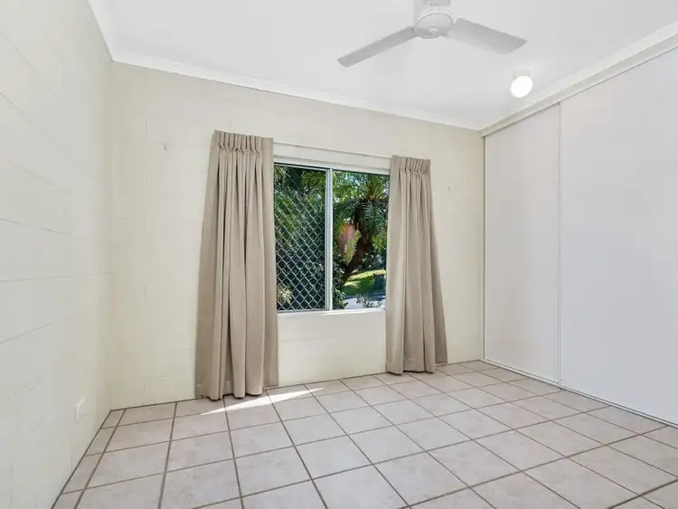 Sixth view of Homely house listing, 2 Trappes Court, Mooroobool QLD 4870