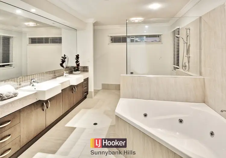 Second view of Homely house listing, 5 Trevi Close, Eight Mile Plains QLD 4113