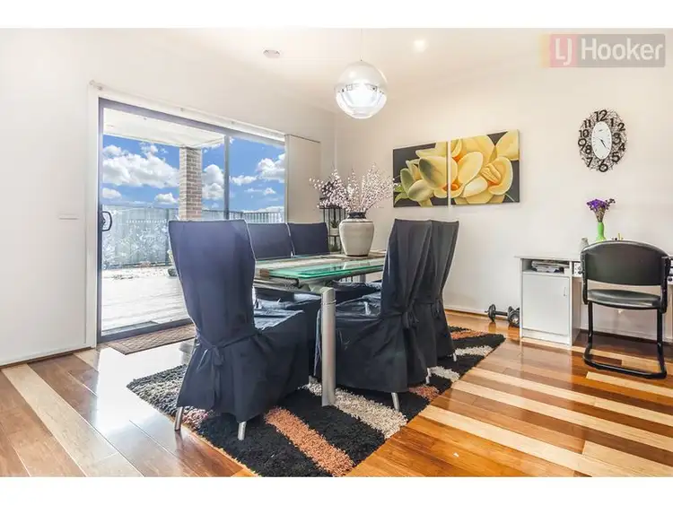 Fifth view of Homely house listing, 44 Baronial Way, Craigieburn VIC 3064