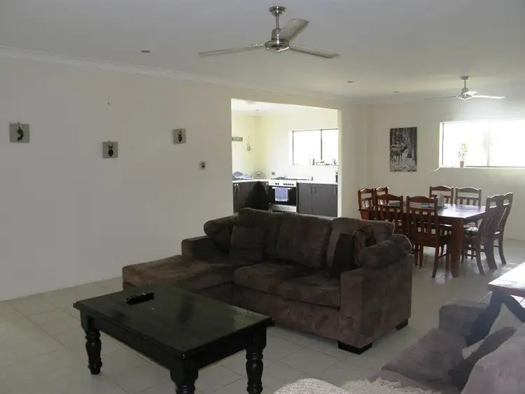1586 Kelsey Creek Road, Kelsey Creek QLD 4800