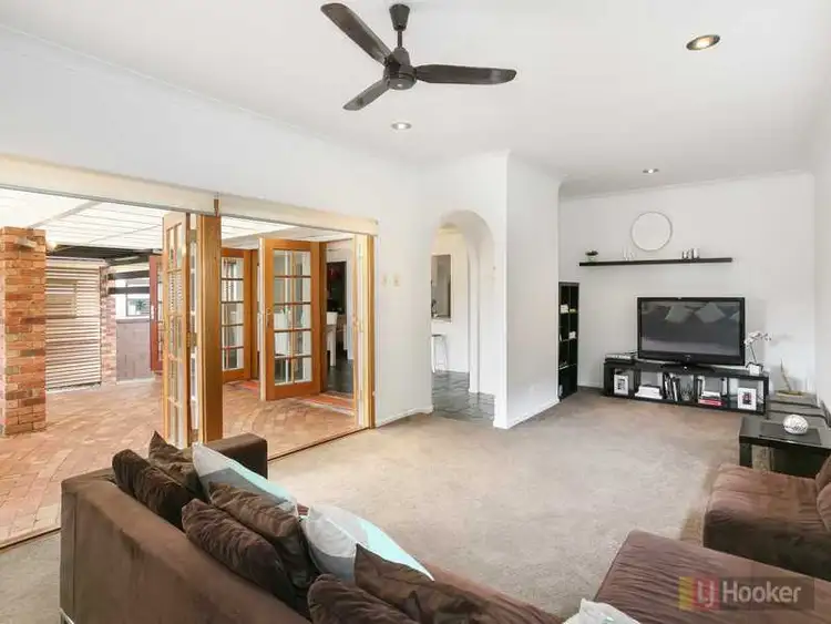 14 Roland St, Greystanes NSW 2145