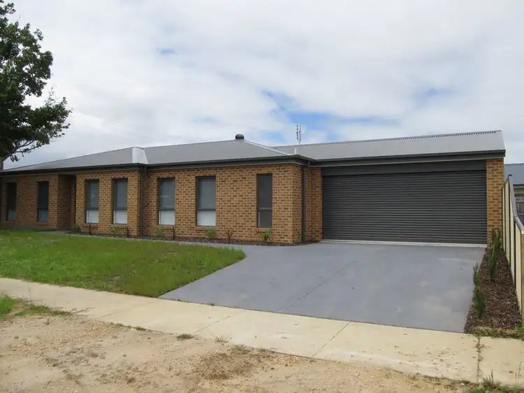 Main view of Homely unit listing, 1 Georgia Court, Bairnsdale VIC 3875