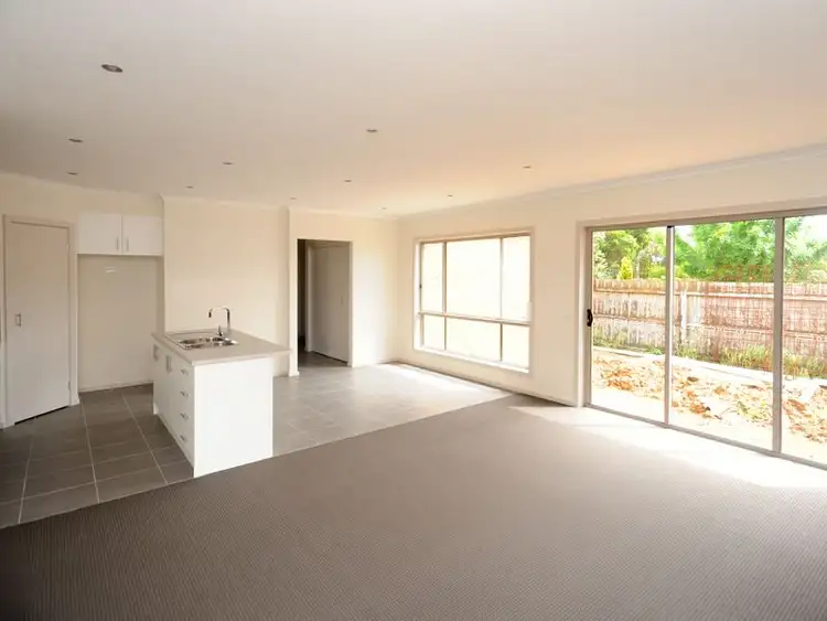 Fifth view of Homely townhouse listing, 1/6 Edith Court, St Leonards VIC 3223