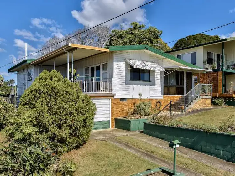 8 Viney Street, Chermside West QLD 4032