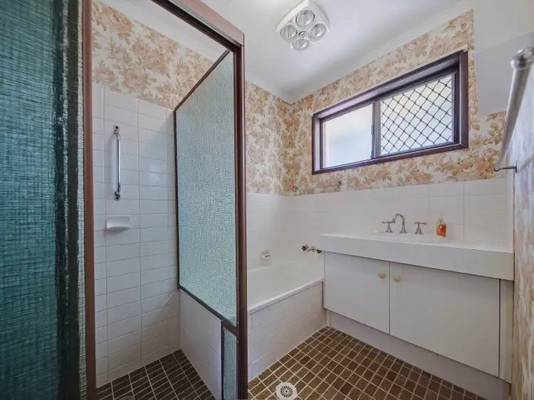 Seventh view of Homely house listing, 17 Bedivere Street, Carindale QLD 4152