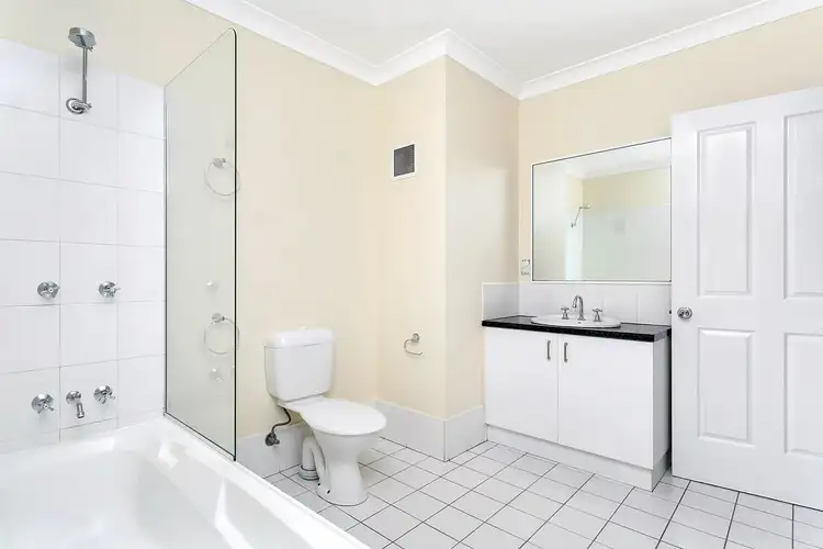 Seventh view of Homely unit listing, 5/34 Springfield Crescent, Manoora QLD 4870