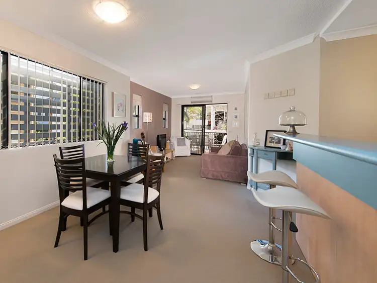 Third view of Homely unit listing, 5/66 Depper Street, St Lucia QLD 4067