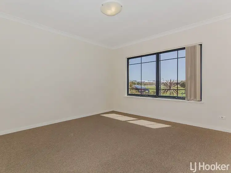 Seventh view of Homely house listing, 8 Dunsky Pass, Secret Harbour WA 6173