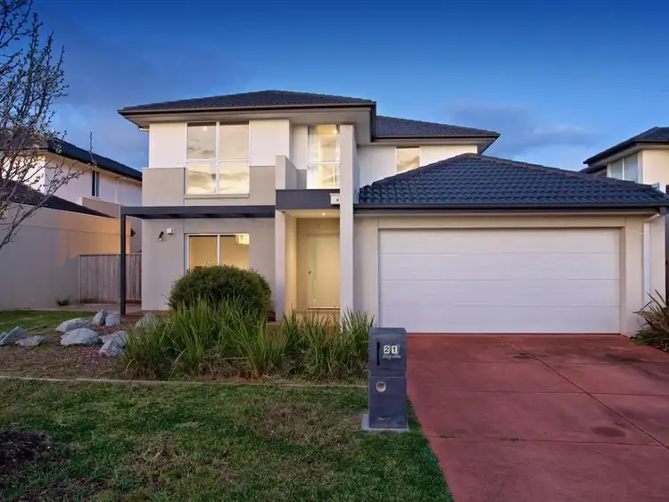 21 Montclair Street, Sanctuary Lakes VIC 3030